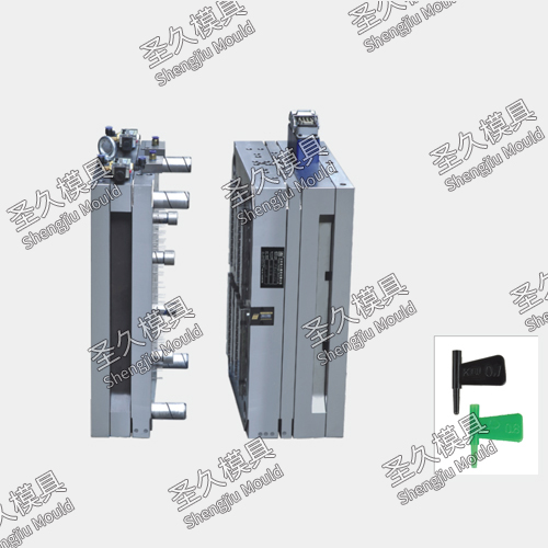72 Cavities Hot Runner Winged IV Needle Mould